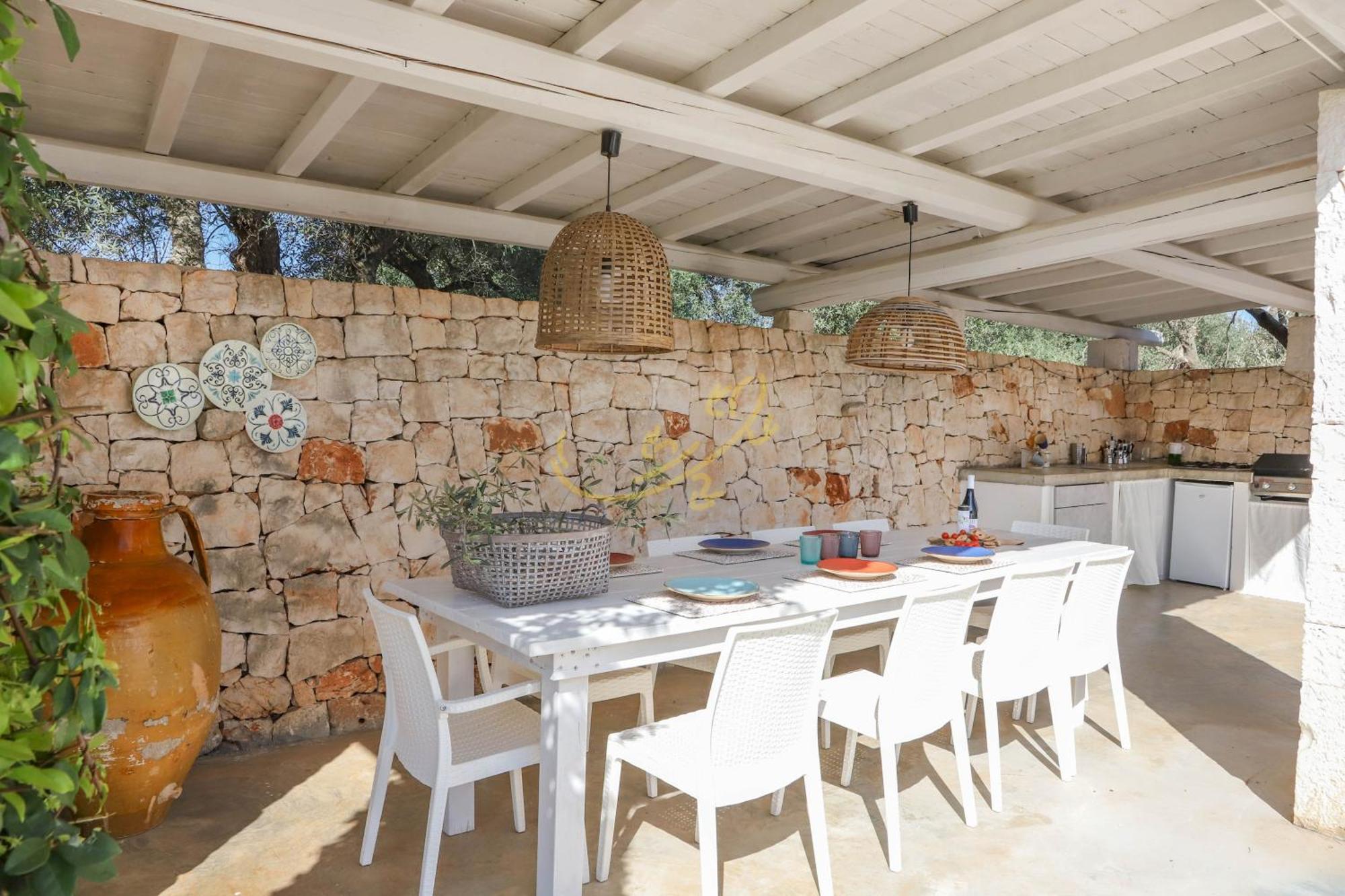 Td Dimora Del Giglio With Organic Garden With Pool Villa Остуни Екстериор снимка
