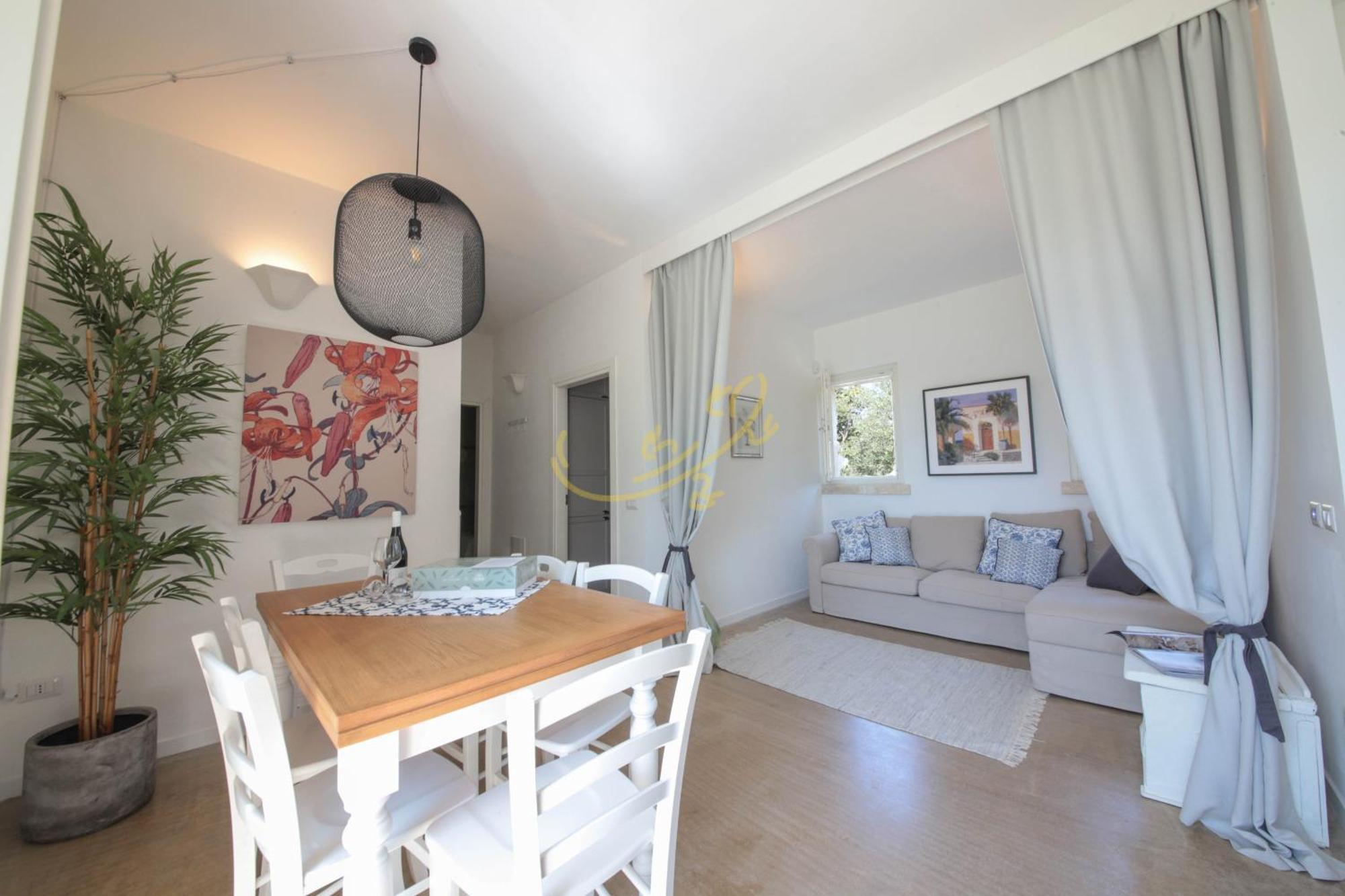 Td Dimora Del Giglio With Organic Garden With Pool Villa Остуни Екстериор снимка